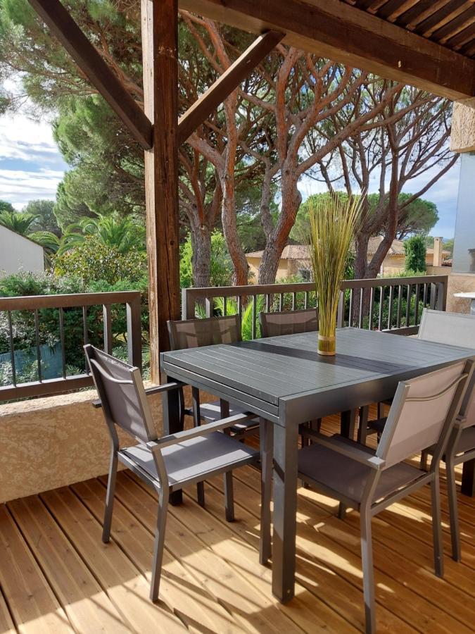 La Terrasse Des Golfs, Duplex Climatise, 2 Sdb, Garage, Calme Et Verdure Сен-Рафаель Екстер'єр фото